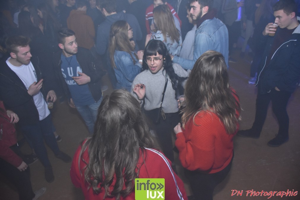 //media/jw_sigpro/users/0000002463/bal des rethos izel/k 26